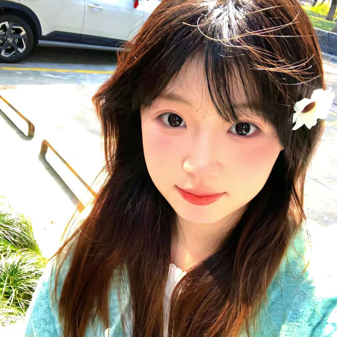 校草是女生